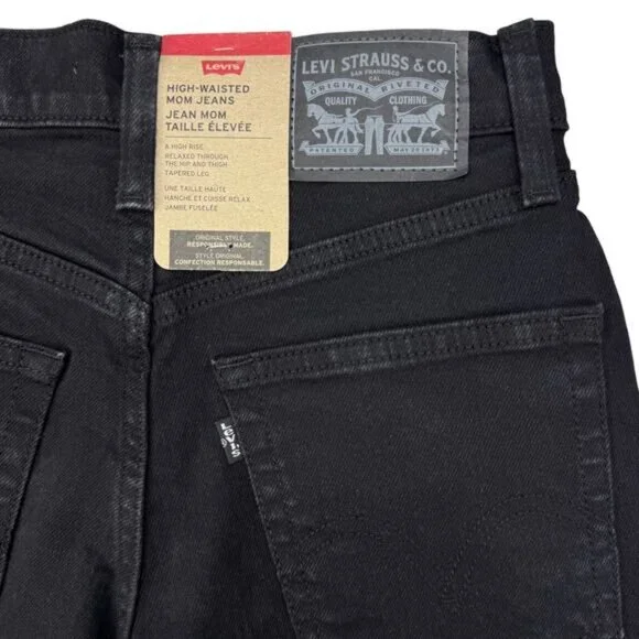 Levi's High-Waisted Mom Jeans 24 x 29 - Picture 5 of 8